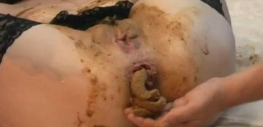 Scat Hoer Op Zoek Naar Geile Avonturen Plassex & Poepsex