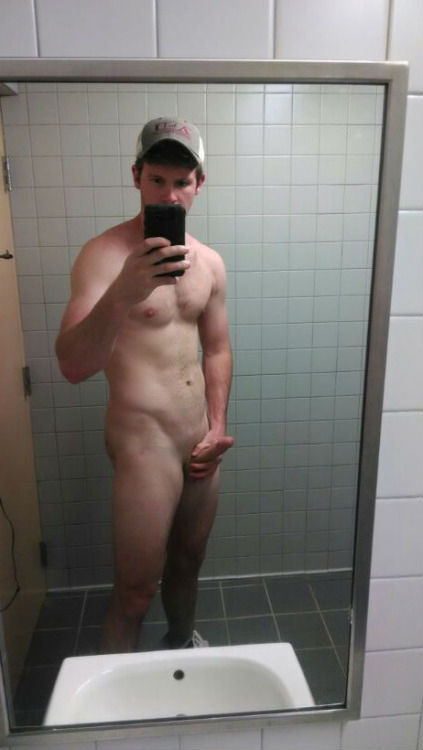 Gezellige Gay Boy Zoekt Gelijkgestemde Man Zoekt Man