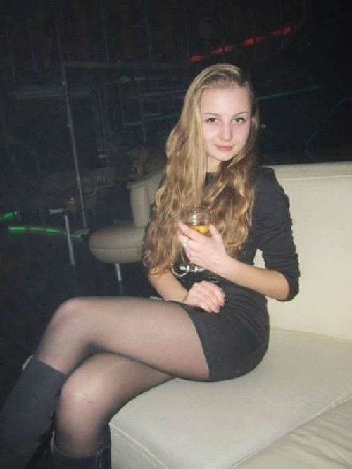 Dit Sletje Komt Graag Bij Je Tthuis Kan Niet Ontvangen Escort & Hotel Ontvangst
