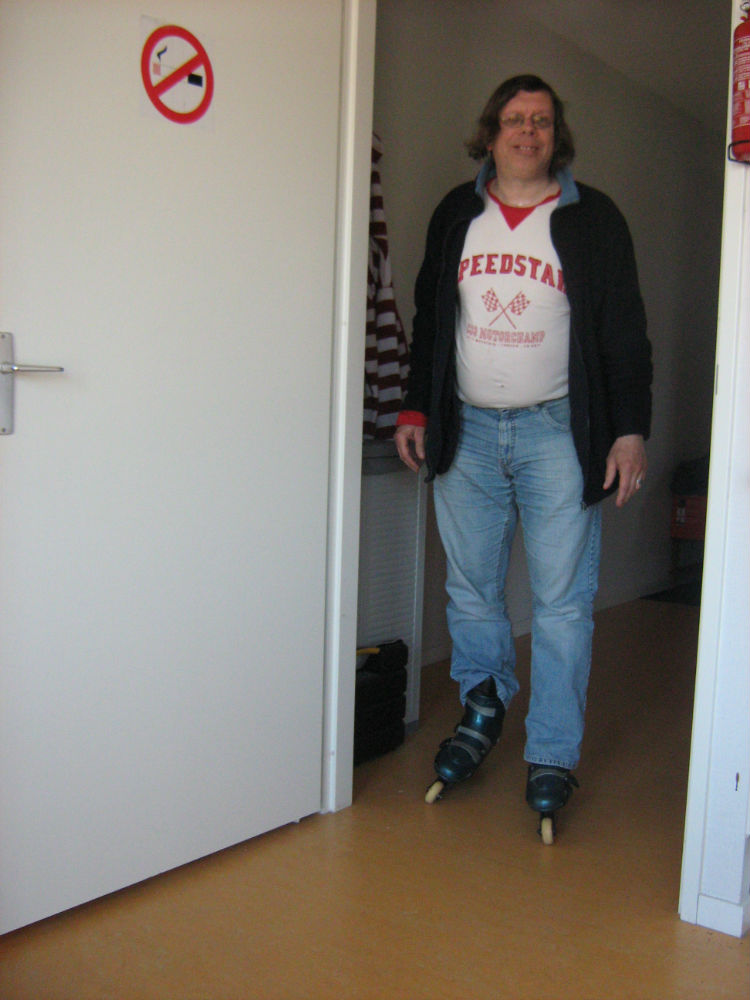Jongen Zoekt Meisje Kinky