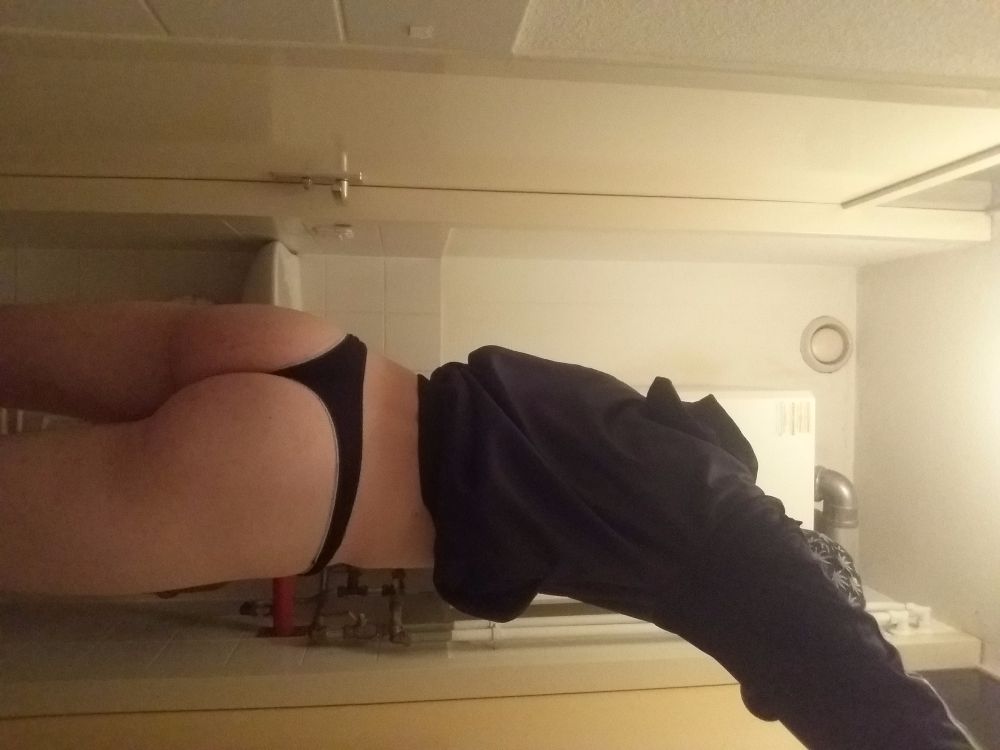 Anaaaallll Bisex