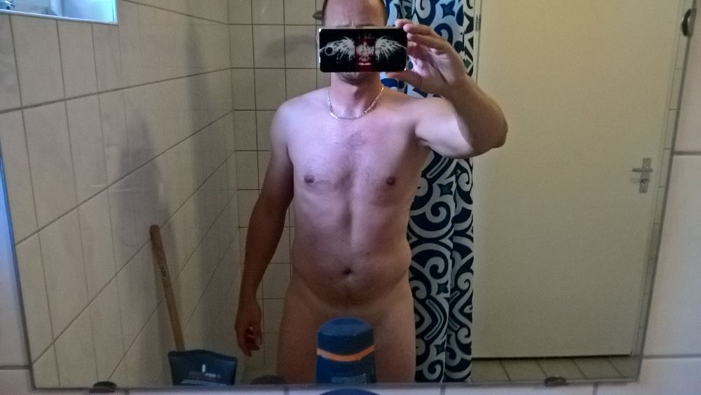 Looking For A Nice Time. Man Zoekt Vrouw