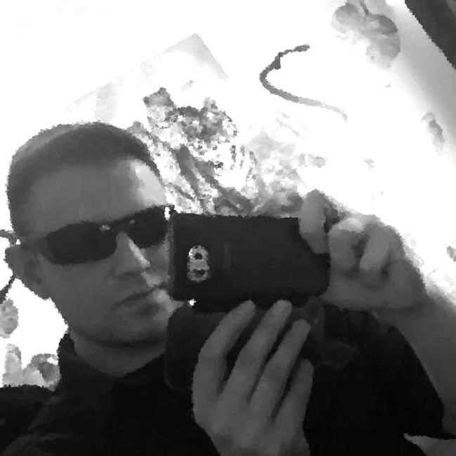 Tall Man Zoekt Vrouw Milf 'Amsterdam( Painter Handyman). Gigolo